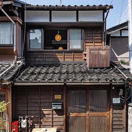 Вилла Kaga House Канандзава Экстерьер фото